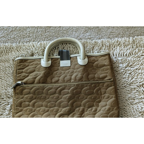 Kiva Elli quilted tablet/laptop bag - Picture 9 of 9